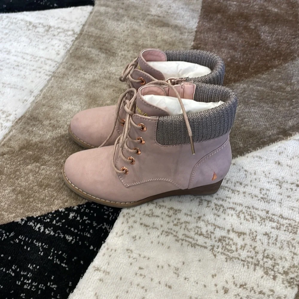 Nautica small wedge winter boots - Picture 4 of 8